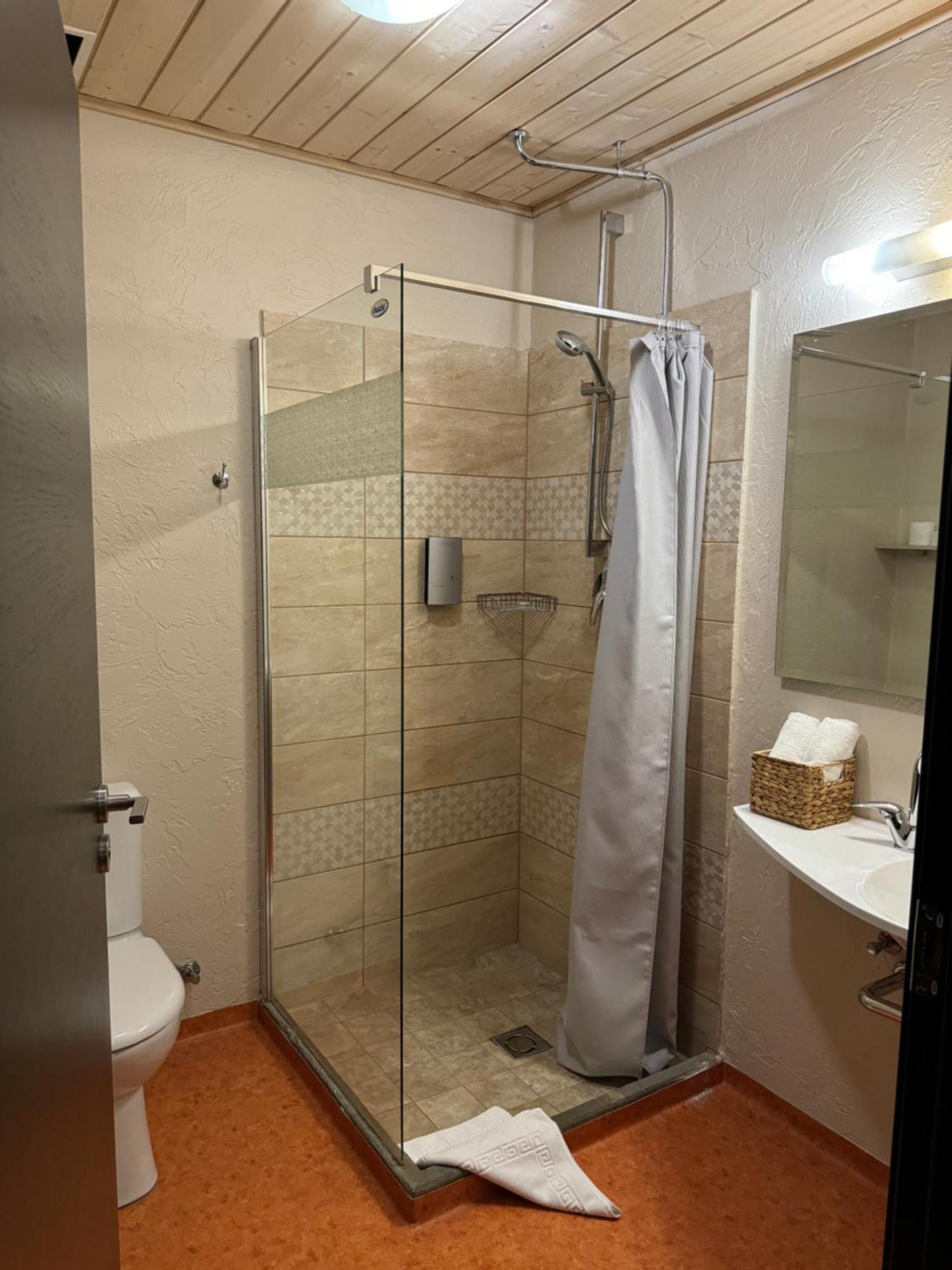 Agate Hotel Ozolnieki Dış mekan fotoğraf
